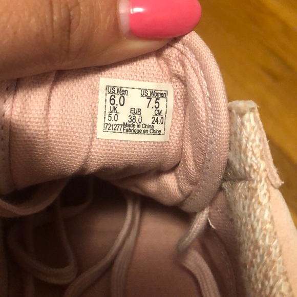 NEW rose Vans women’s 7.5 / Men’s 6 - Picture 4 of 6